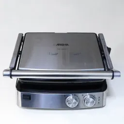 სენდვიჩის აპარატი 2000ვტ CG478-2882 26420 ARSHIA-JUSTSHOP.GE-ზე